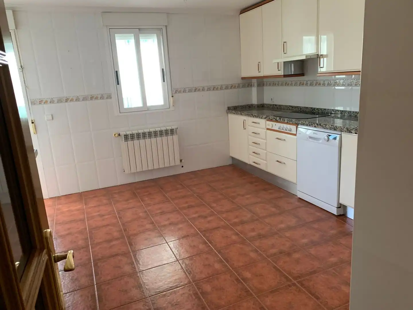 Cocina de Dúplex de alquiler en Cáceres con Calefacción
