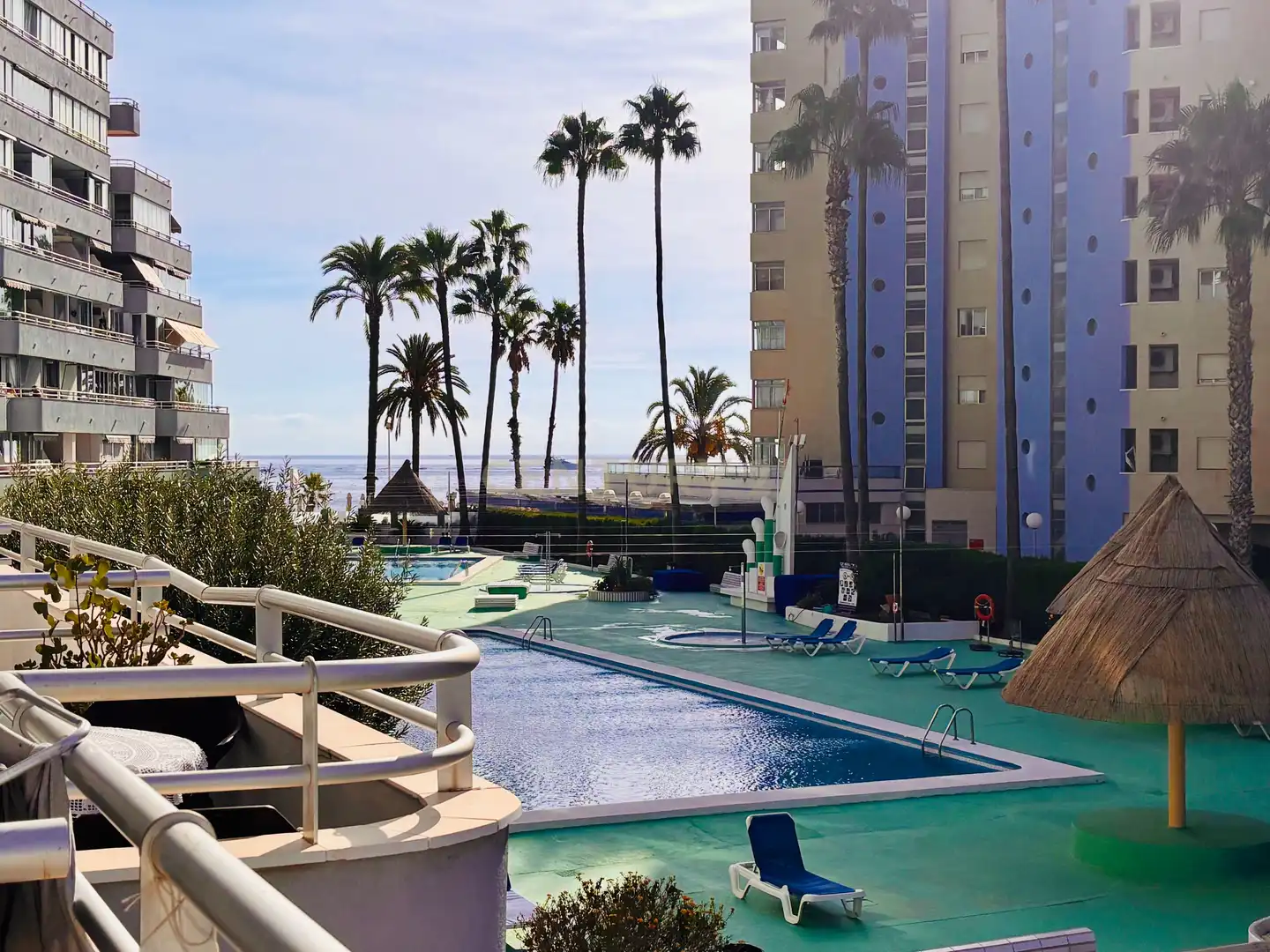 Swimming pool of Apartments for rent in Calpe / Calp  with Air Conditioner, Washing machine and Microwave