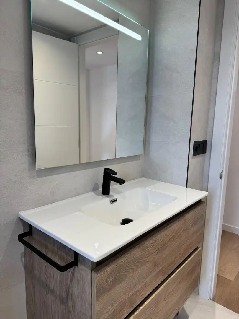 Baño de Piso en venta en Sant Celoni con Calefacción, Parquet y Terraza