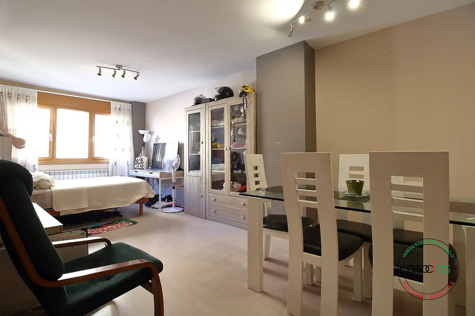 Sala de estar de Piso en venta en Gijón  con Calefacción, Parquet y Trastero