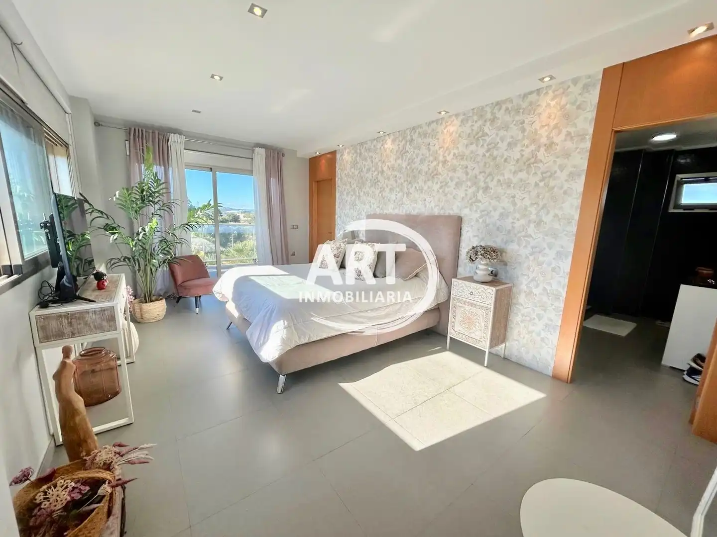 Habitación de Casa o chalet en venta en Llíria con Aire acondicionado, Calefacción y Jardín privado