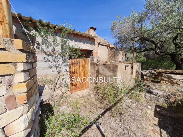 Finca rústica en Venta en Vilafamés