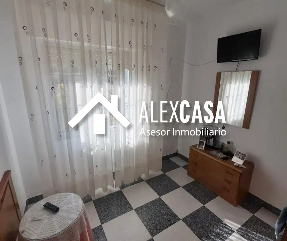 Casa en venta en Cabra, imagen 2