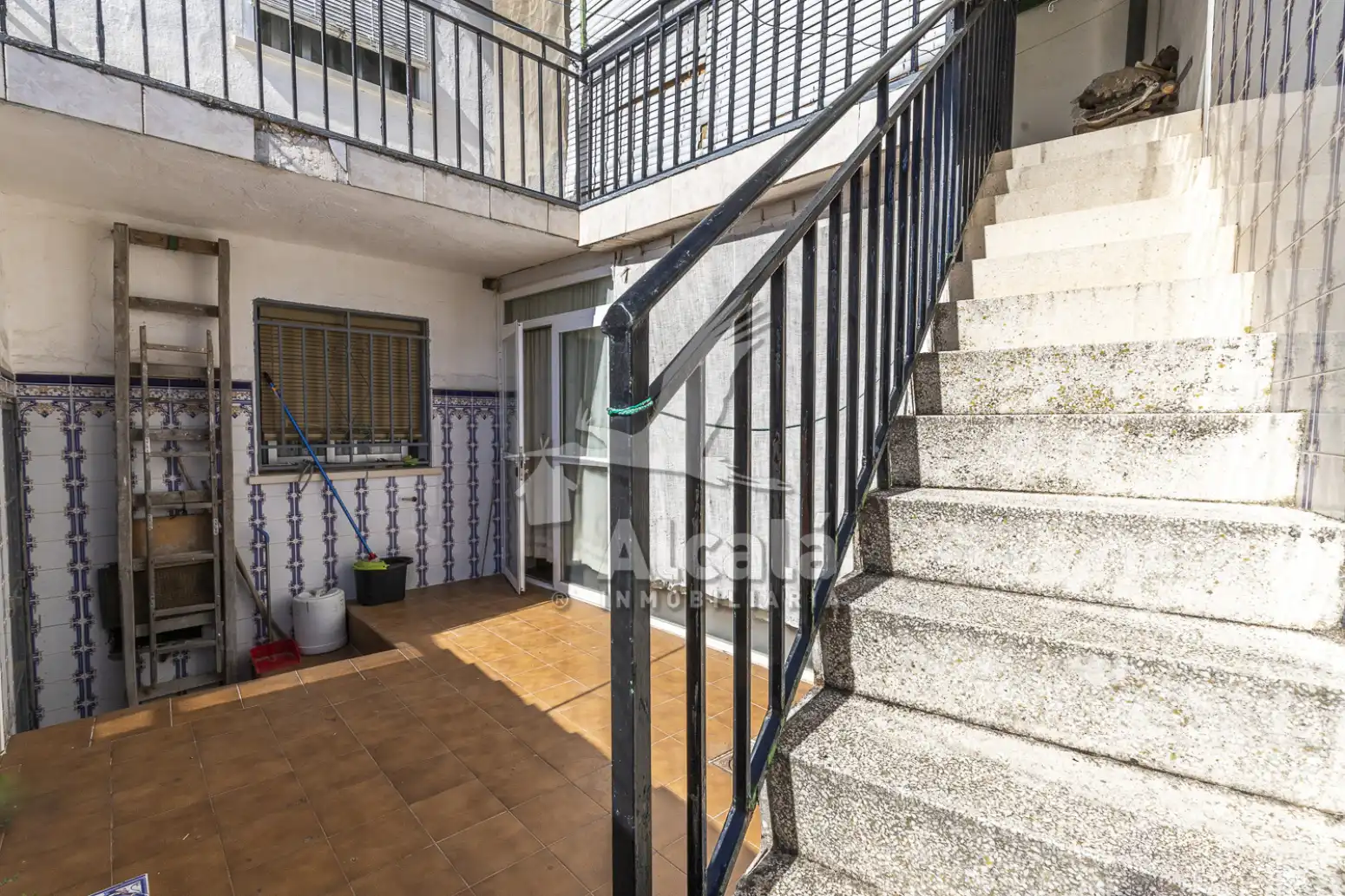 Vista exterior de Casa o xalet en venda en Espinosa de Henares amb Terrassa
