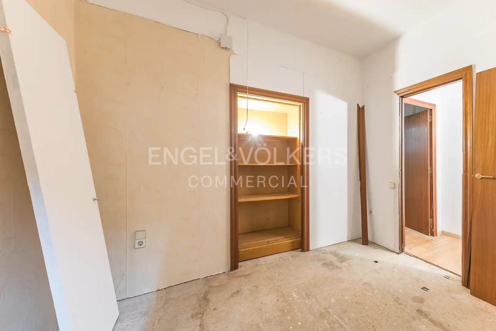 Commercial properties for sale in Barcelona