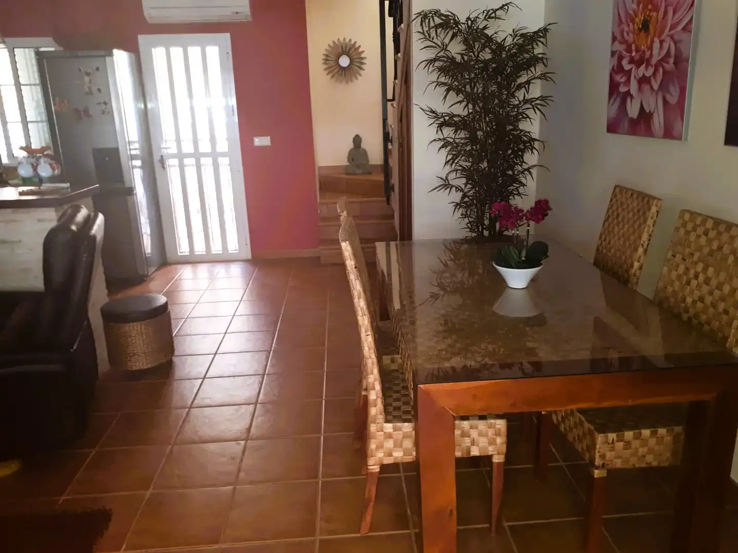 Comedor de Casa adosada en venta en Torrevieja con Aire acondicionado, Terraza y Amueblado
