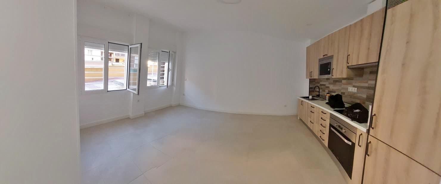 Pis en venda a Suárez, Bailén - Miraflores