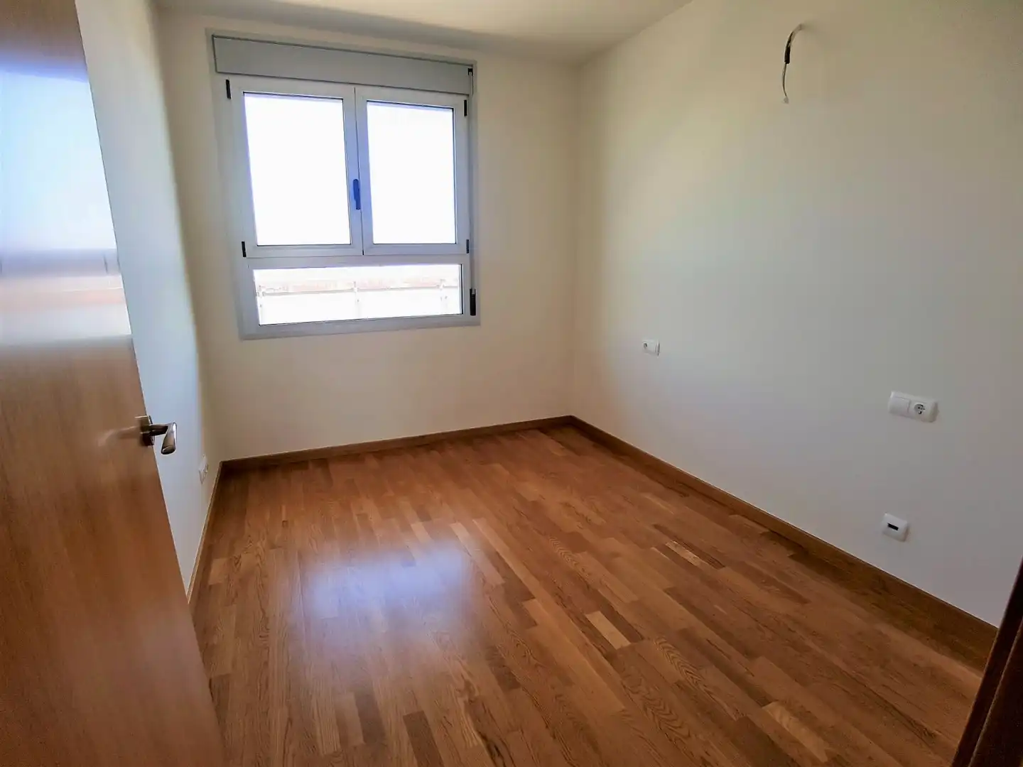 Dormitori de Àtic de lloguer en Sant Adrià de Besòs amb Aire condicionat, Calefacció i Parquet