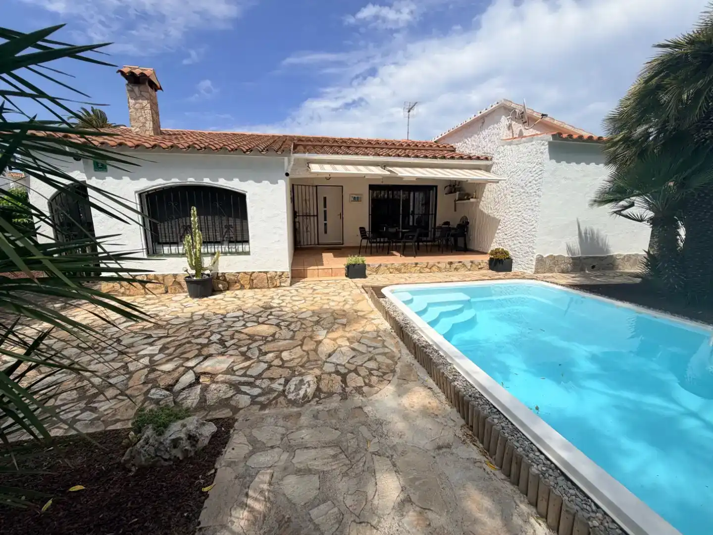 Vista exterior de Casa o chalet en venta en Empuriabrava