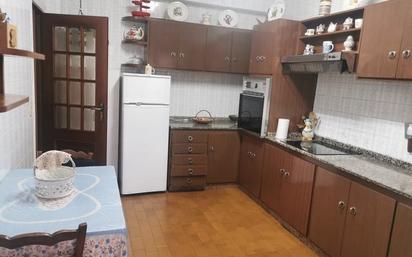 Kitchen of House or chalet for sale in Santiago de Compostela   with Private garden, Furnished and Balcony