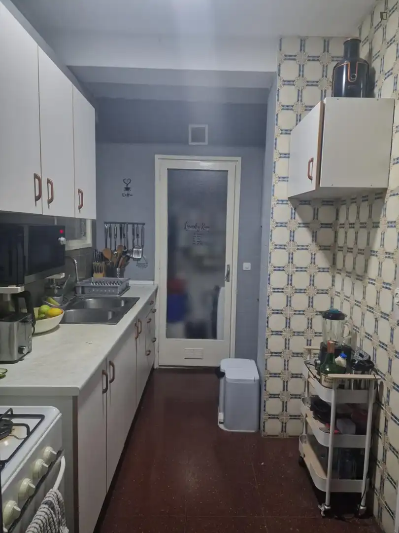 Kitchen of Apartments for share in Barcelona  with Furnished, Oven and Washing machine