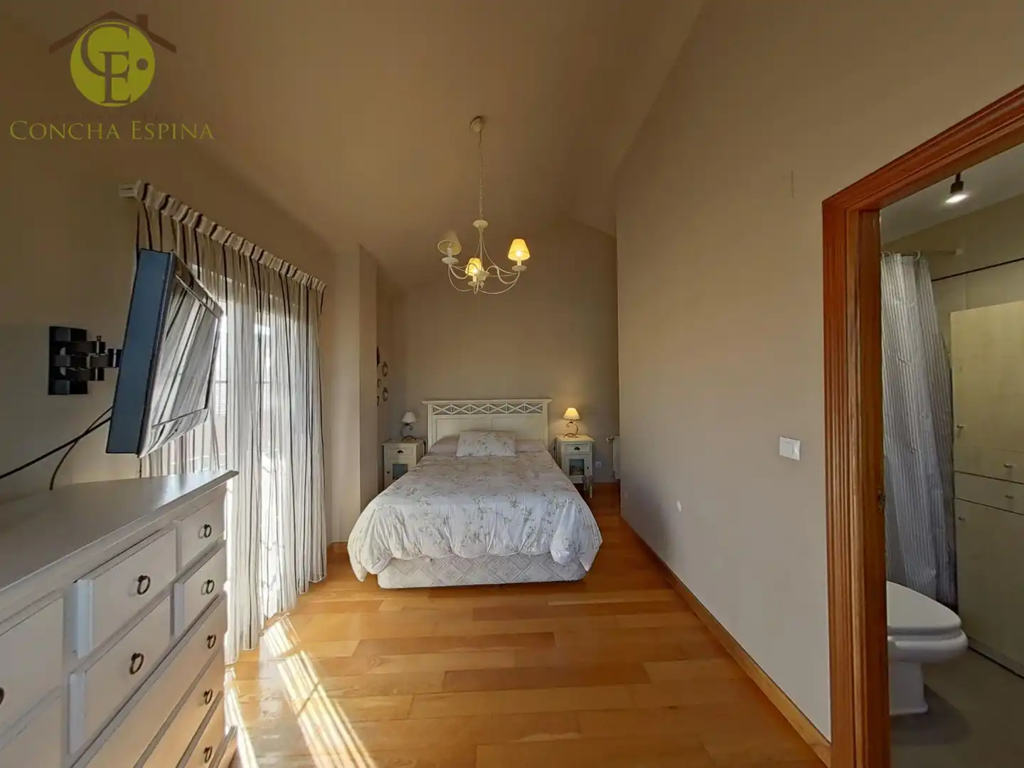 Villa mit Terrasse zum Verkauf in Covadonga - Campuzano - Ciudad Vergel, imagen 17