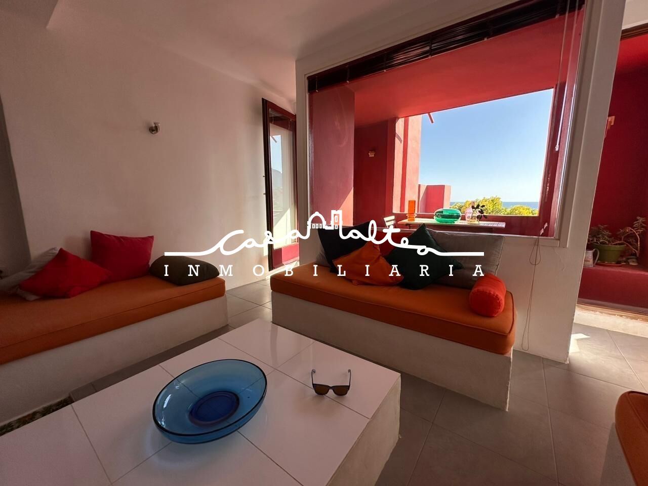 Vista exterior de Apartament en venda en Calpe / Calp amb Aire condicionat, Terrassa i Piscina comunitària