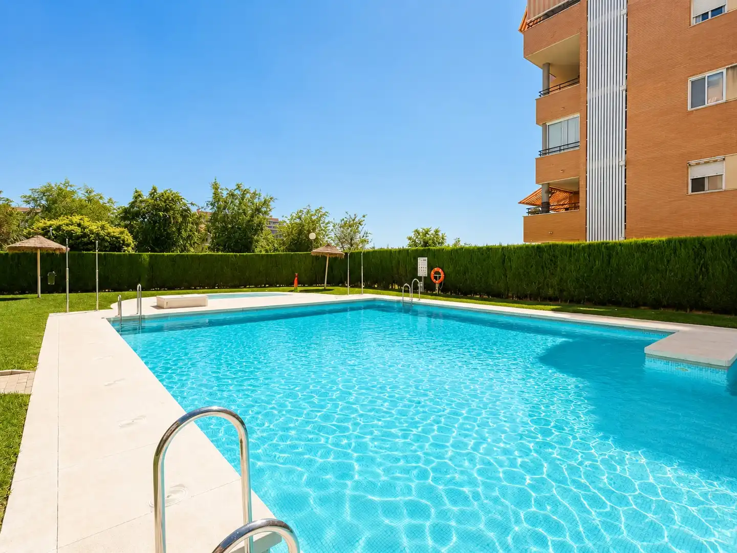 Piscina de Pis en venda en Torremolinos amb Aire condicionat, Terrassa i Traster