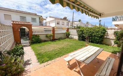 Jardí de Casa adosada en venda en Rincón de la Victoria amb Terrassa