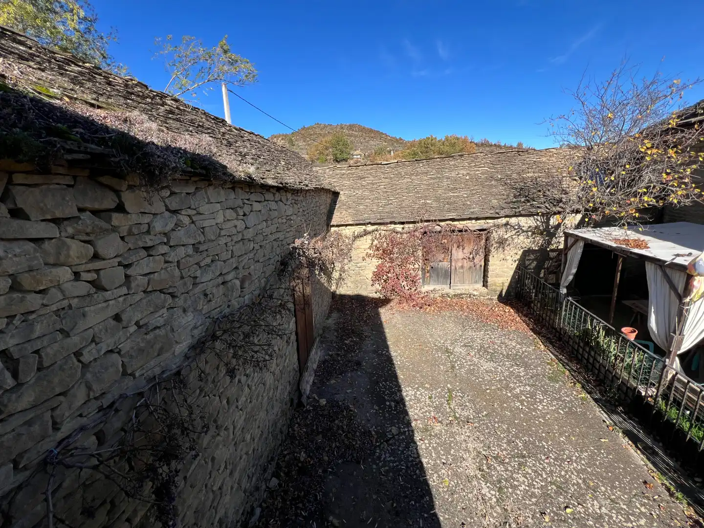 Vista exterior de Casa o chalet en venta en Las Peñas de Riglos