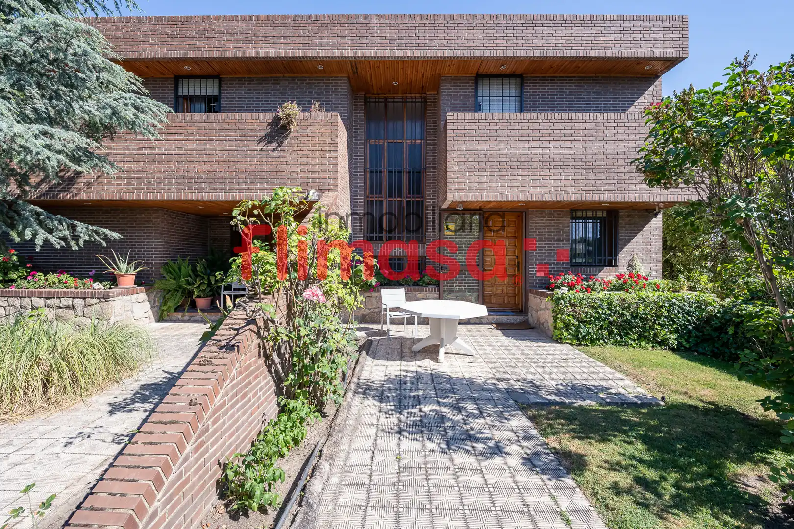 Exterior view of Houses for sale in Villaviciosa de Odón  with Heating, Private garden and Terrace