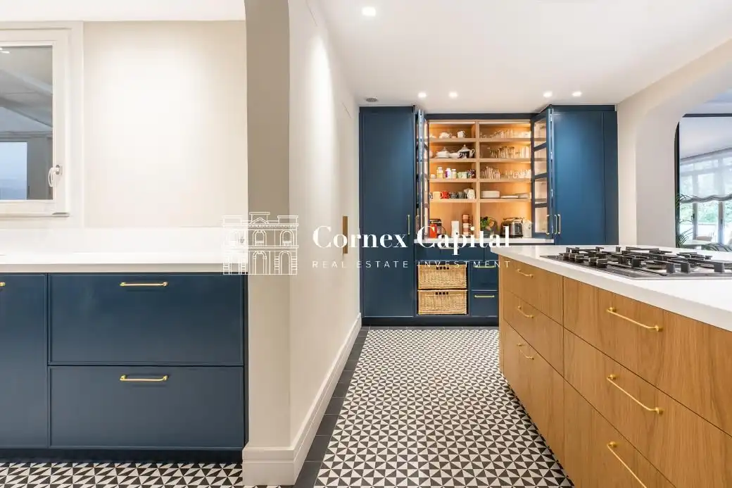 Cocina de Piso en venta en Barcelona con Aire acondicionado, Terraza y Trastero