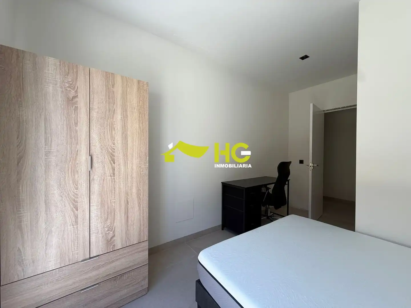Schlafzimmer von Wohnung zur untervermieten in Villaviciosa de Odón mit Klimaanlage und Heizung