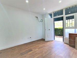 Photo 3 of Premises for sale in Calle de Fray José Cerdeiriña, Las Águilas, Madrid