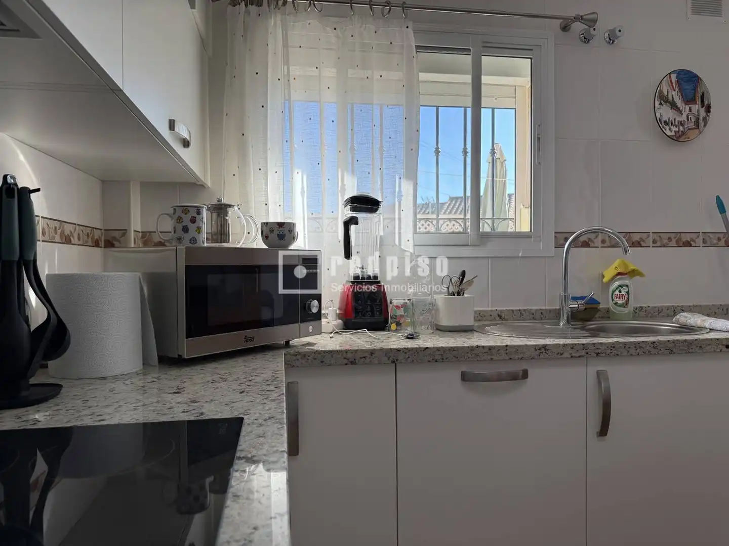 Cuina de Casa o xalet en venda en Cártama amb Aire condicionat, Terrassa i Alarma