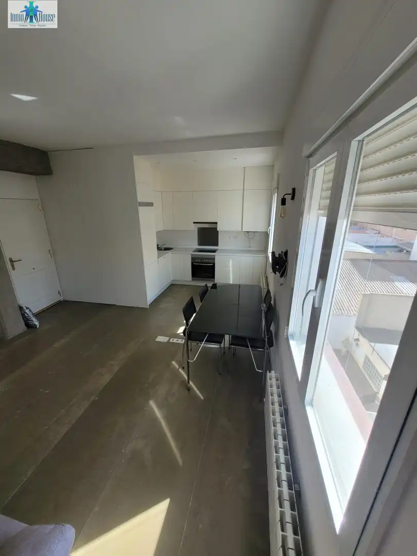 Cuina de Apartament en venda en Albacete amb Calefacció i Moblat
