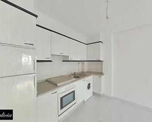 Cuina de Apartament en venda en Verín amb Terrassa