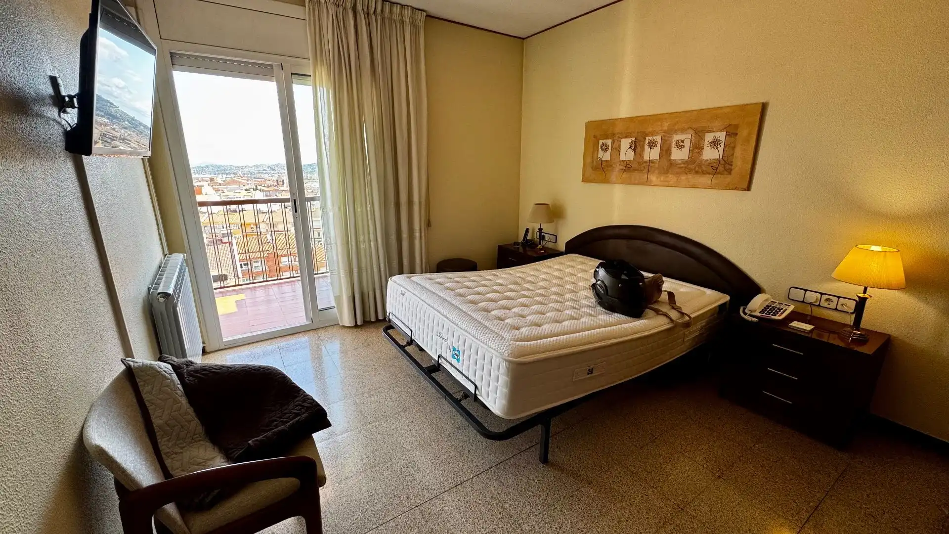 Habitación de Ático en venta en Terrassa con Aire acondicionado, Calefacción y Terraza