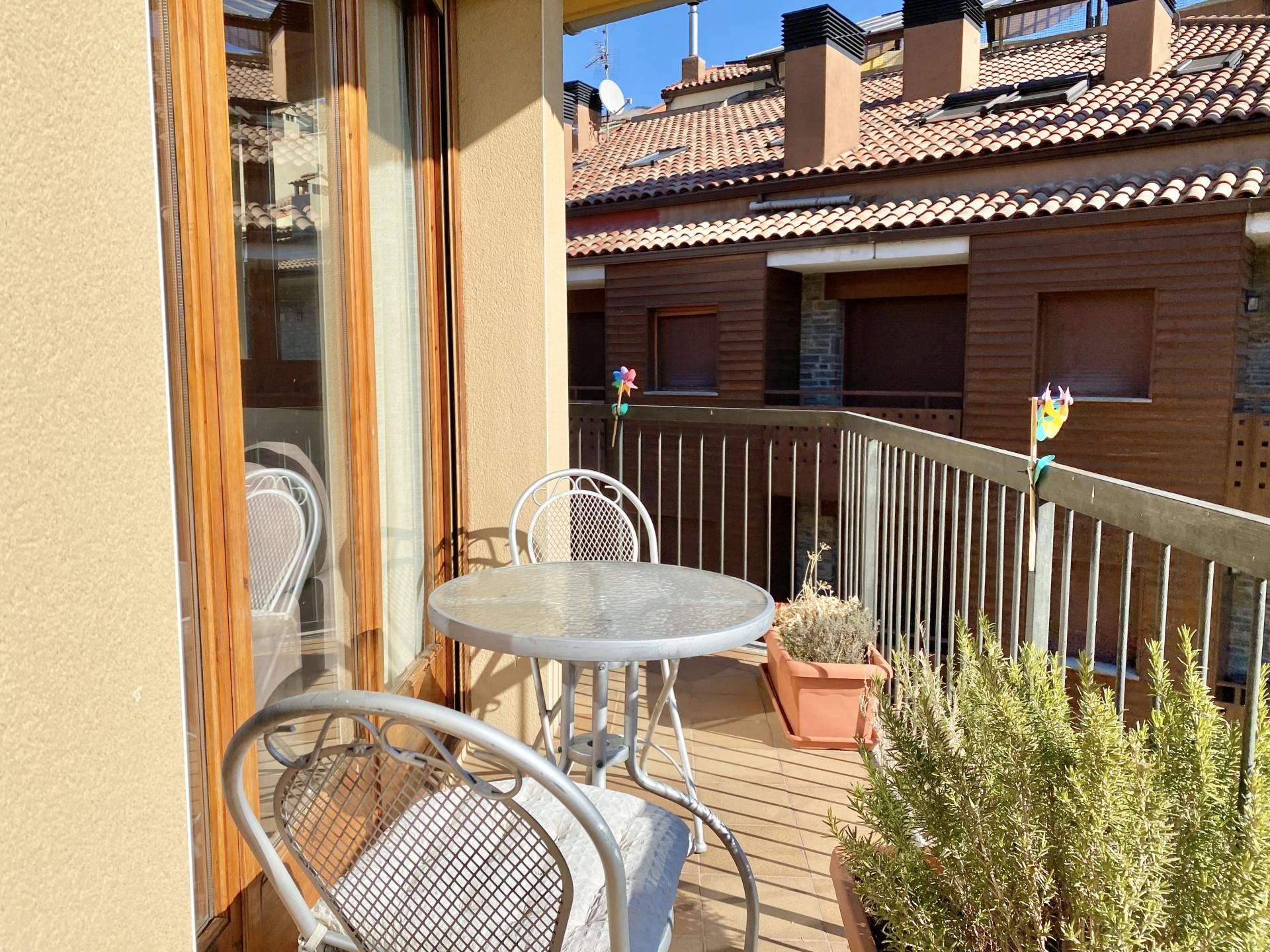 Flat for sale in del Raval, Bagà