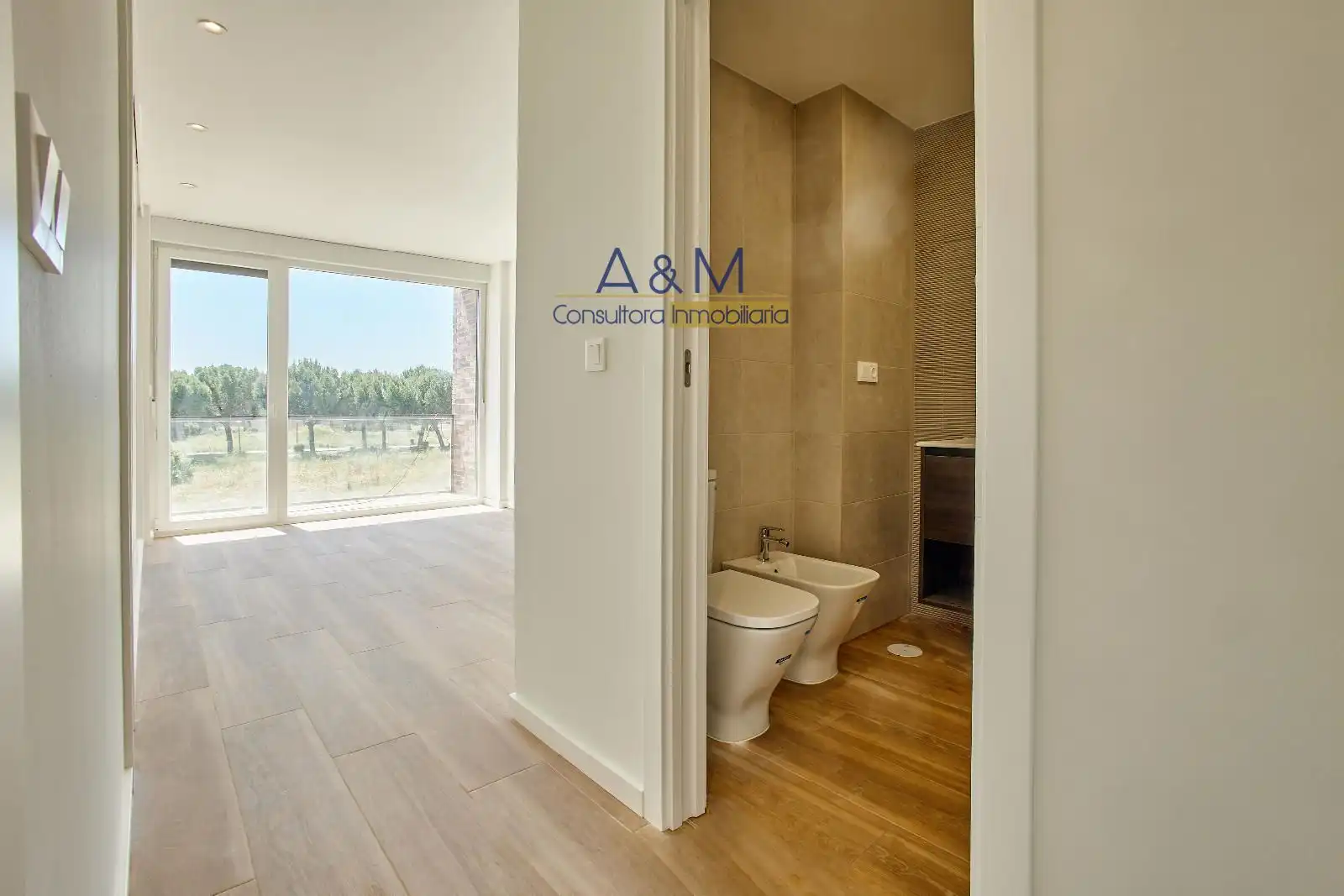 Baño de Casa adosada en venta en Laguna de Duero con Calefacción, Jardín privado y Terraza