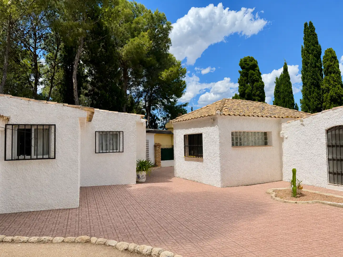 Vista exterior de Casa o chalet en venta en Godelleta con Aire acondicionado, Calefacción y Jardín privado
