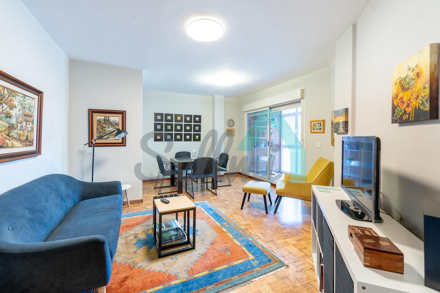 Living room of Flat to rent in Morcín  with Heating, Parquet flooring and Terrace