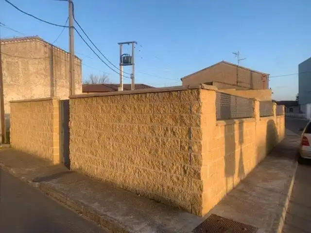 Vista exterior de Residencial en venda en Villoruela