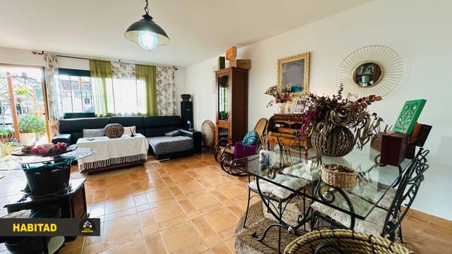 Casa-chalet en Venta en Les Botigues