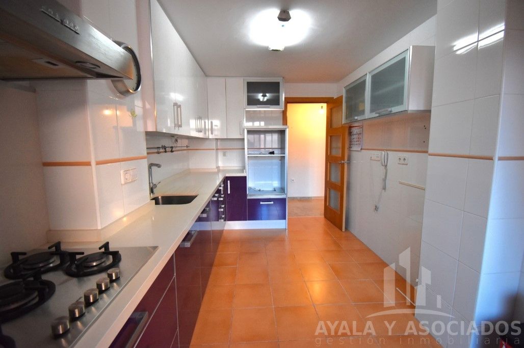 Cuina de Pis en venda en Cartagena amb Aire condicionat, Calefacció i Traster