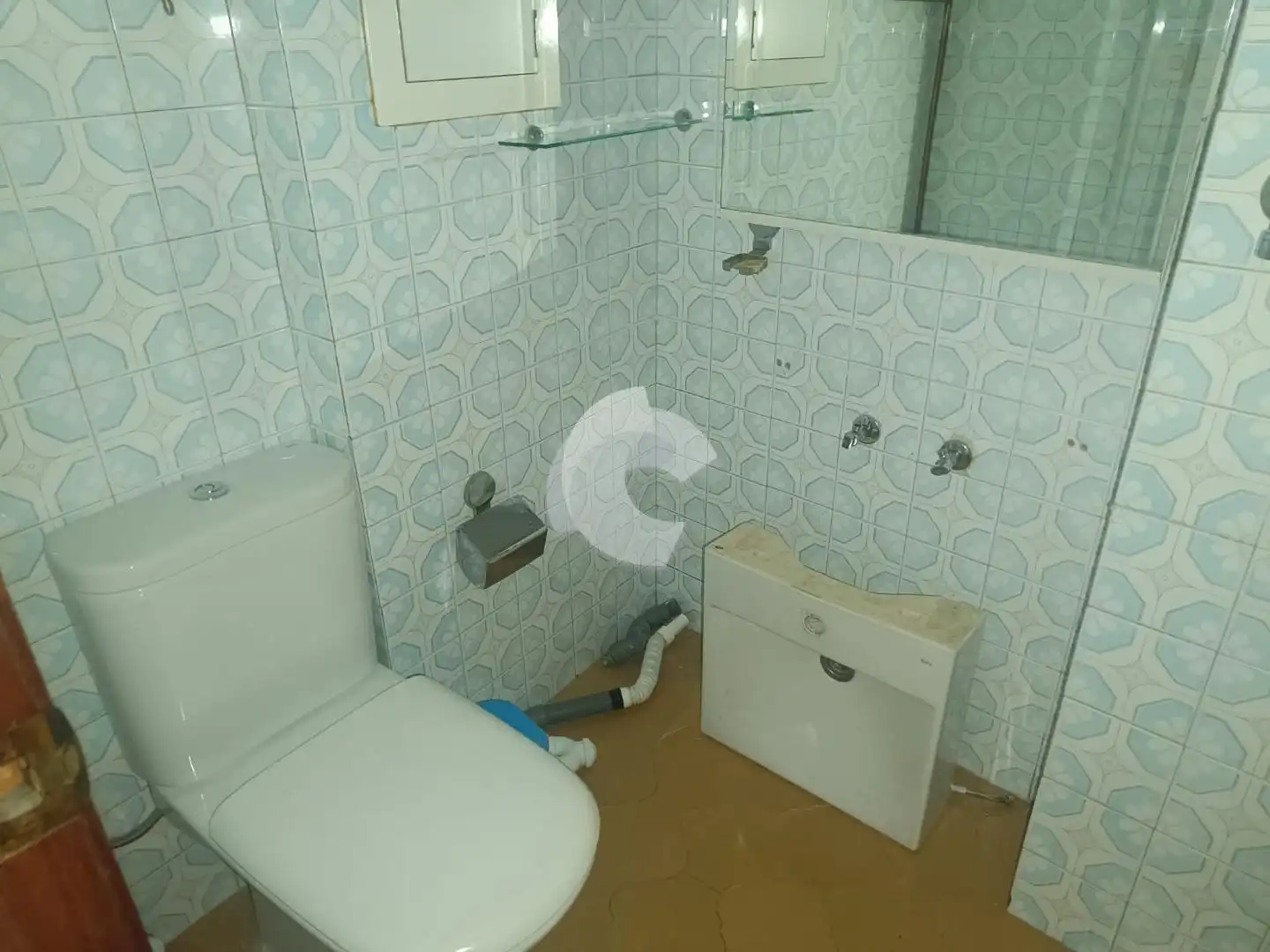 Bathroom of Flat for sale in Ourense Capital   with Heating and Storage room