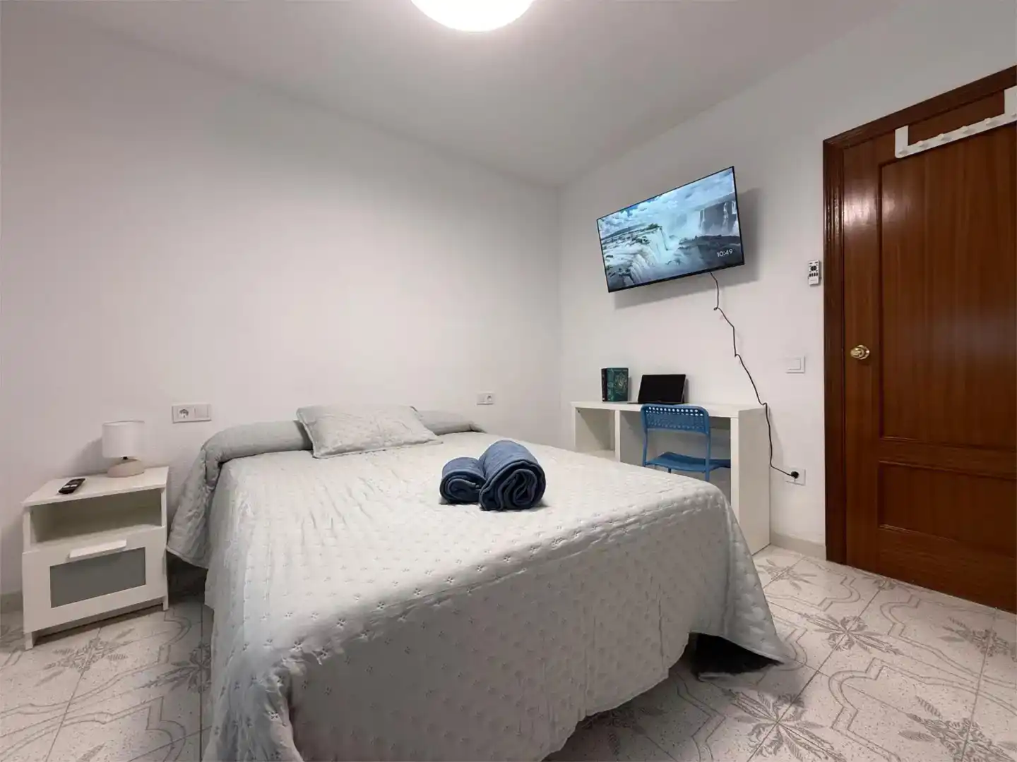 Habitación de Piso para compartir en Linares con Amueblado y Balcón