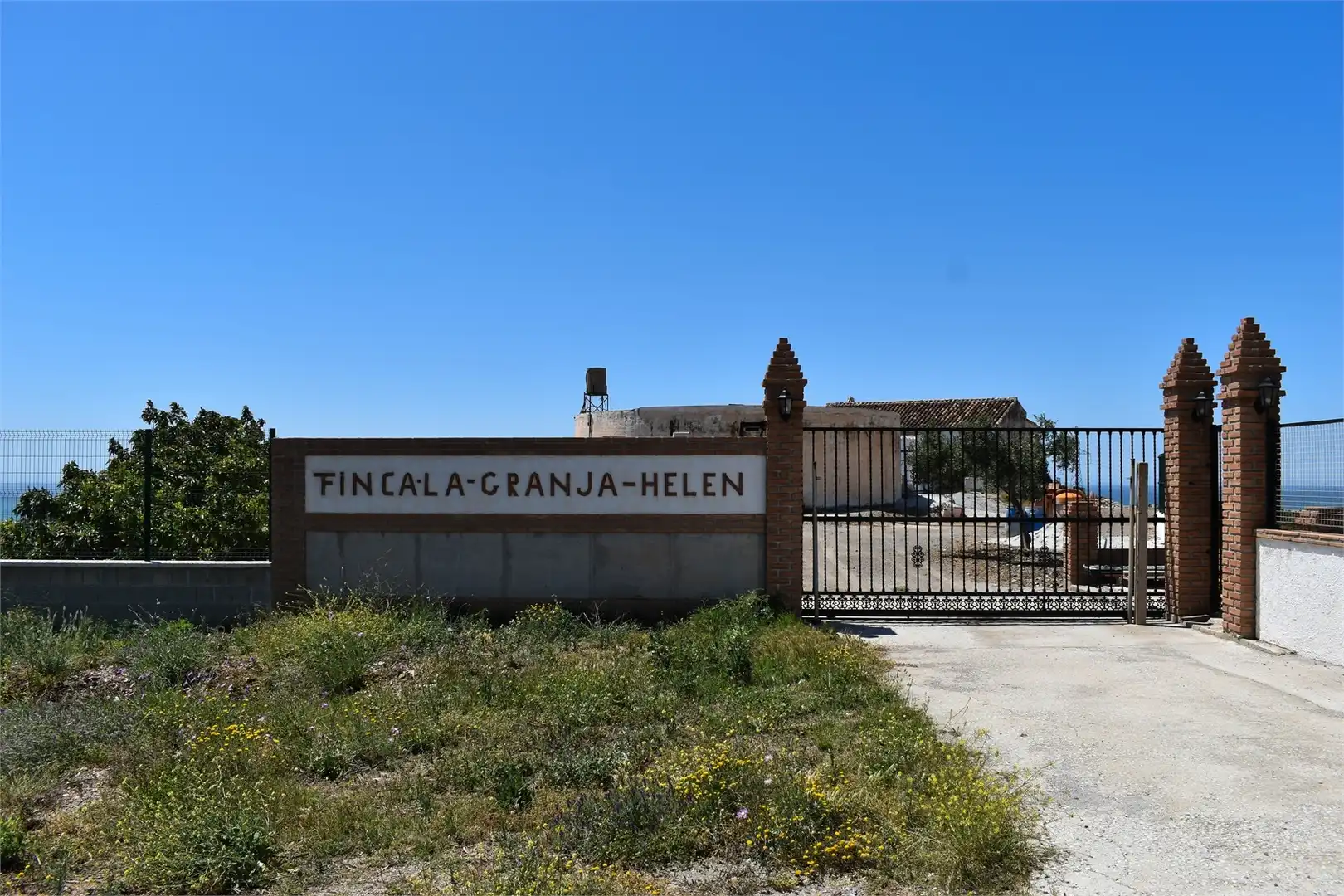 Country homes for sale in Vélez-Málaga