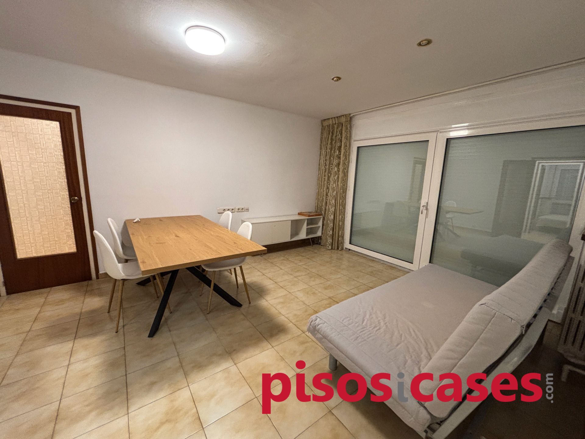 Dining room of Flat to rent in Vic  with Heating, Furnished and Oven