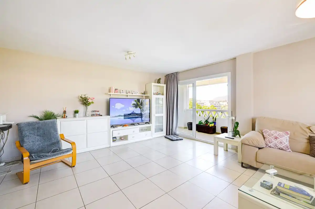 Penthouse with lift for sale in Calle Pio Baroja-Nva Andalucia, imagen 2