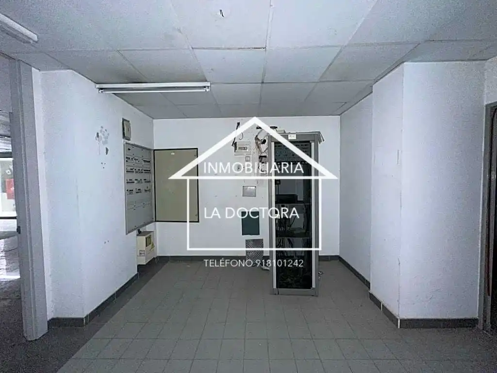 Local en venta en Alcorcón