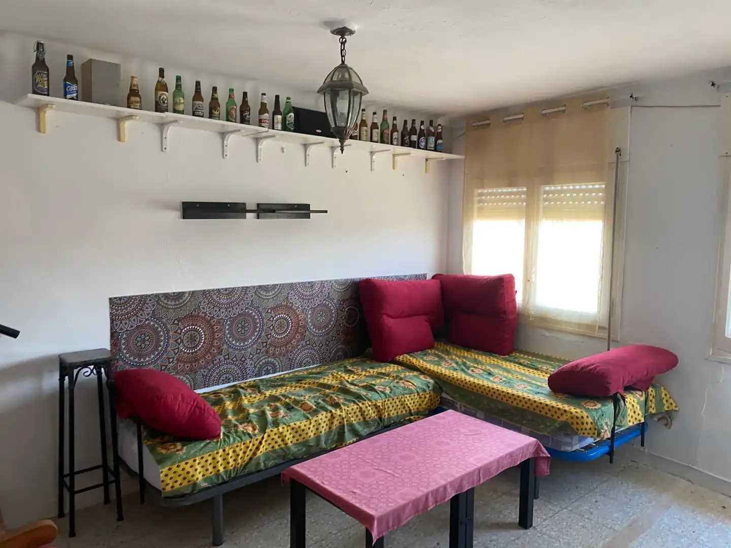 Sala d'estar de Finca rústica en venda en Villanueva de Jiloca amb Jardí privat
