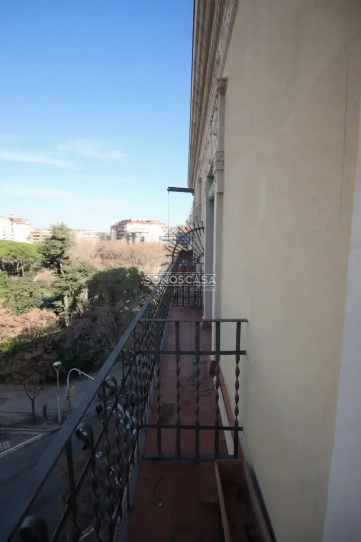 Piso con terraza en venta en Plaça de la Sagrada Família, imagen 17