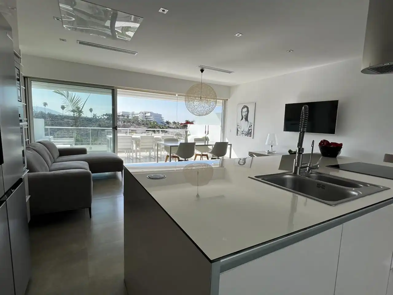 Piso con piscina en venta en Costa Adeje, imagen 3