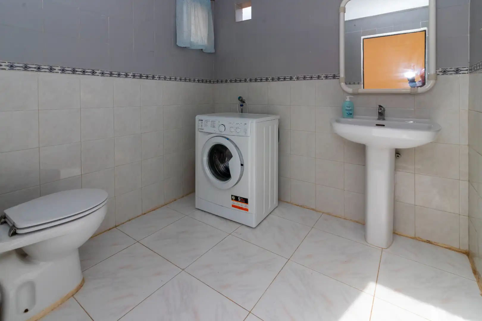 Badezimmer von Haus oder Chalet zum Verkauf in Badajoz mit Klimaanlage, Abstellraum und Schwimmbad