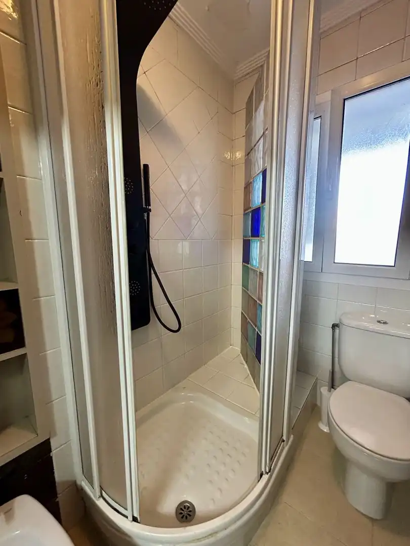 Baño de Piso en venta en Colindres con Calefacción, Amueblado y Balcón
