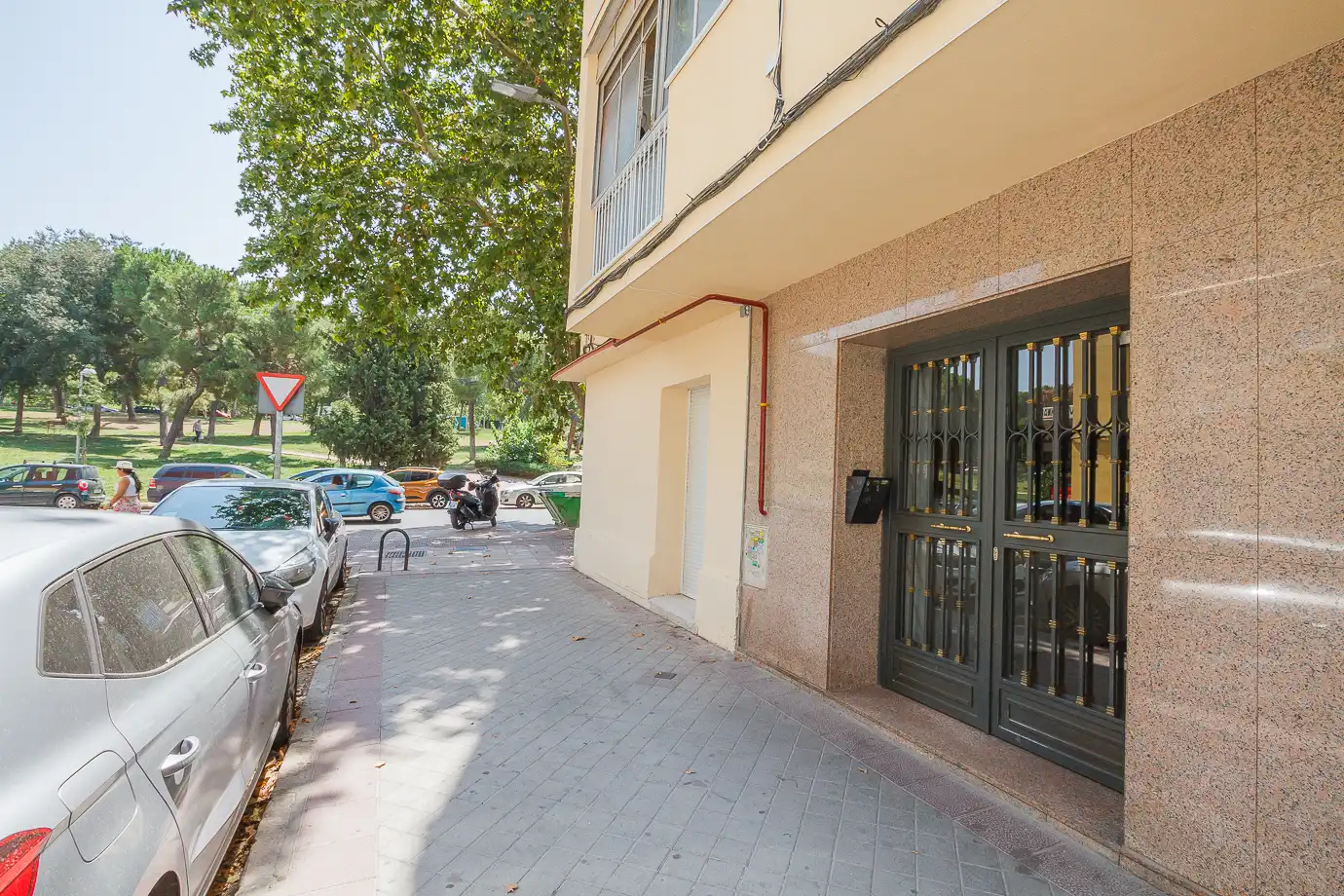 Parking of Flat for sale in Madrid  with Air Conditioner, Heating and Parquet flooring