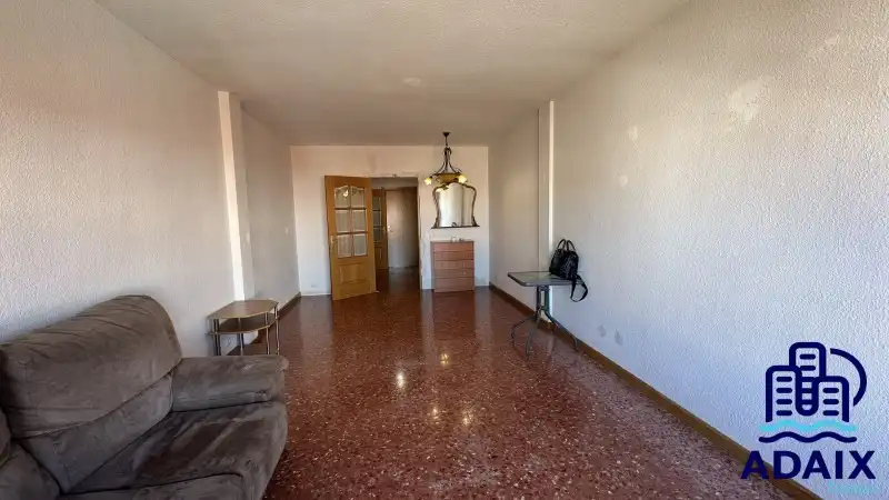 Sala de estar de Piso en venta en Fuensalida con Balcón