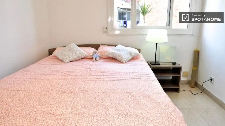 Habitación en Les Roquetes