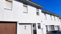 Vista exterior de Casa adosada en venda en Ayamonte amb Terrassa i Balcó